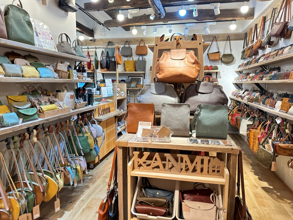 淺草皮飾雜貨店「Kanmi.」